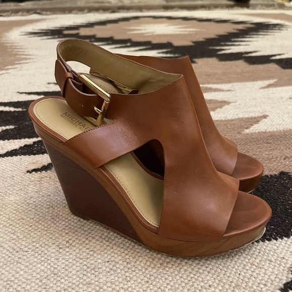 Brown Michael Kora Wedges size 8 - Picture 1 of 3